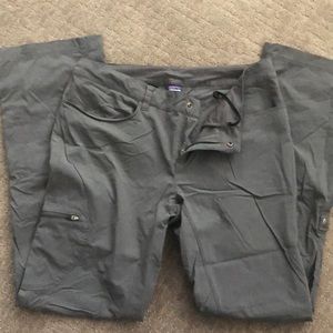 Patagonia Womens size 8 grey hiking pants